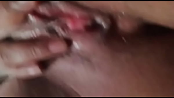 Download Video - Mi morrita viniendose a chorros