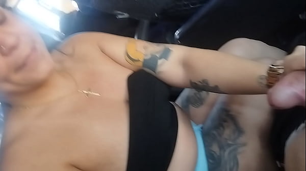 I masturbate a follower and end up getting fucked by him halfway, leaving my vagina full of milk