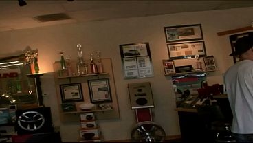 She gets to taste her own pussy juice off his rod as he puts it back in her mouth to cum