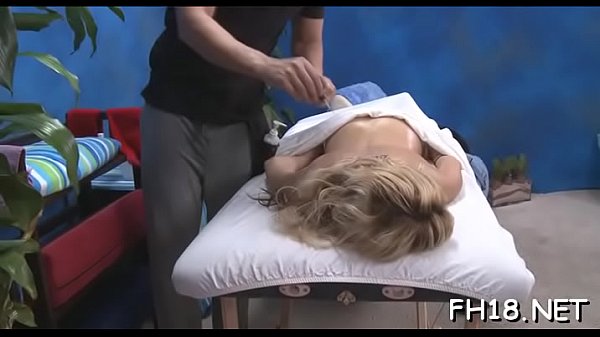 This sexy 18 year old hot cutie