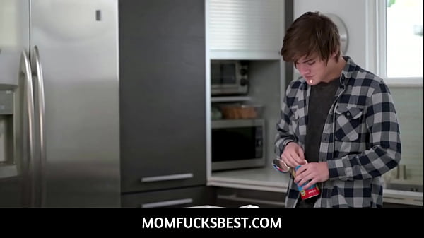 Stepmom Penny Barber helps stepson Tyler Cruise out with his raging boner