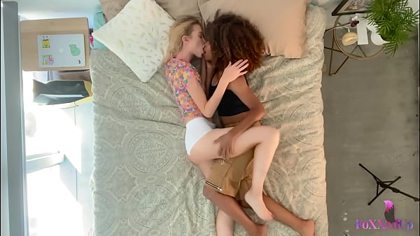 Slutty Jenna Foxx & Horny Chloe Cherry Shooting Super Hot Lesbian Clip!