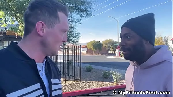 Download Video - Black stud cums on his buddies feet after licking his toes