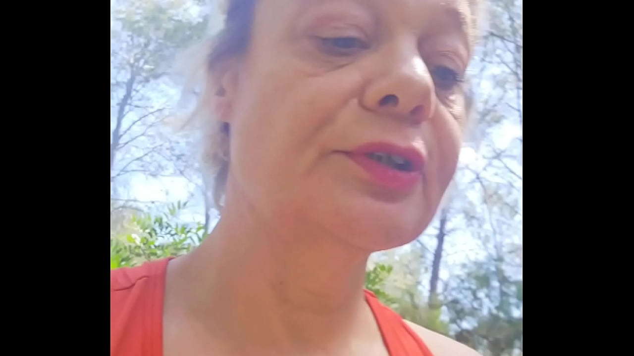 Buscando un extraño para follarme en el bosque
                   only women muchos negros