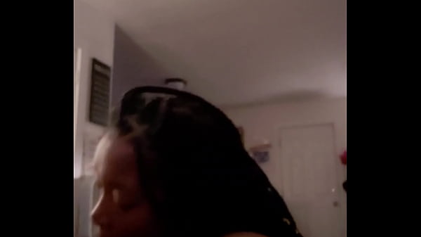 thumb good head