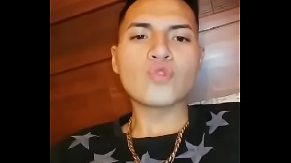 Flaite Chileno David Mujica Muestra Su Rico Pene