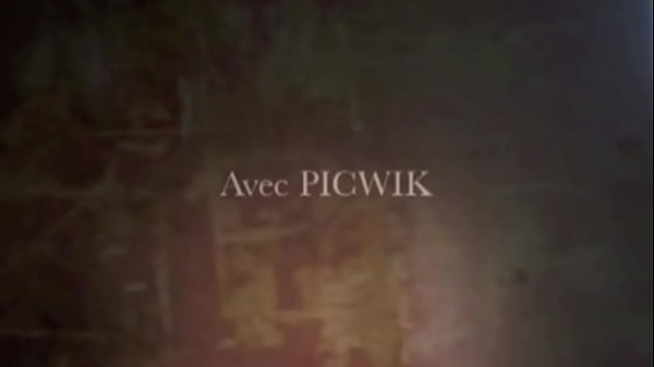 Twink Fofo Sendo Fodido e gemendo alto com muito tes&atilde;o.