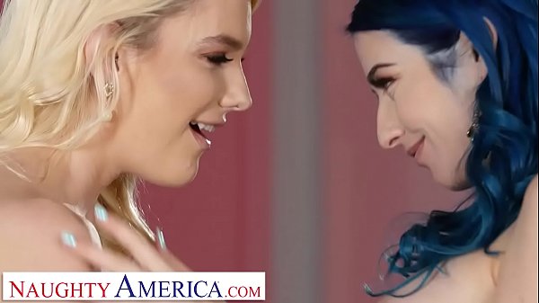 porn restaurant cum dressing and blow job
