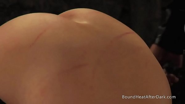 Mistress And Handmaiden: Rubbing Their Pussies For Voyeur Mistress