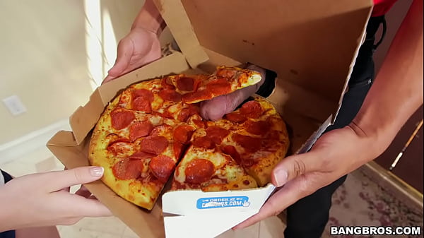Magnum Size Pizza