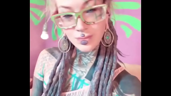 Another wink at Psyland25 Headquarters ?. Always something wild happening!?#psyland25 #headquarter #winkwink#an...