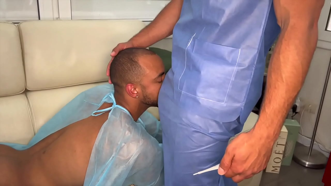 Vista previa gratuita | La enfermera pervertida
                    anal deep throat ass licking kissing gay bareback big cock barcelona 1 on 1 gay blowjob male on male muscular body muscular guy latino man muchos negros