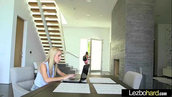 (Cadence Lux & Abigail Mac) Teen Lesbo Girls In Sex Tape vid-05