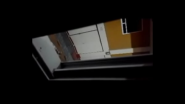 Download Video - Vecina muy esc&aacute;ndalosa
