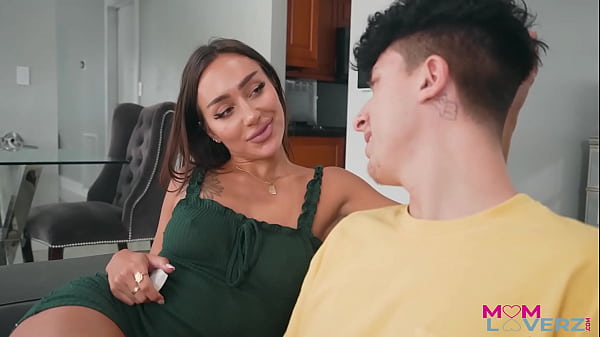 thumb stepmom sisi rose wants creampie s3 e7