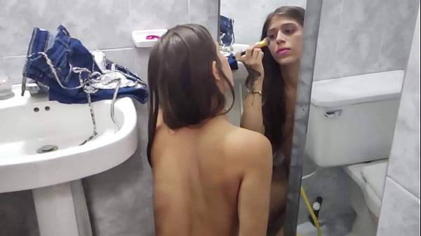 girl invites me to her room seduces me and we end up fucking hard