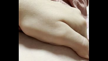 The young woman waits for everyone to leave the house so she can go out to the patio and masturbate her pink pussy to her heart's content.