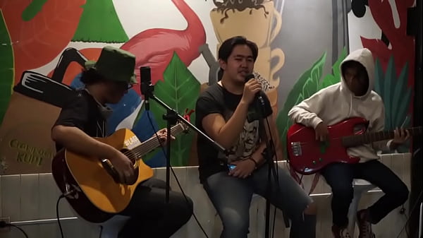 Bento - Iwan Fals - Live Perform