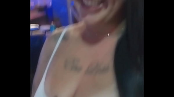 Bia Fire - Esvaziando os sacos - RAPIDINHAS ERO...