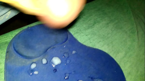 3ra Corrida del día - mía mmm aún sale leche