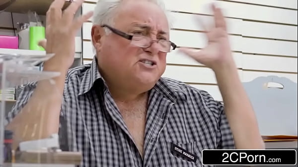 Download Video - Squirting Latina Fucks Lucky Cop In a Convenience Store - Luna Star