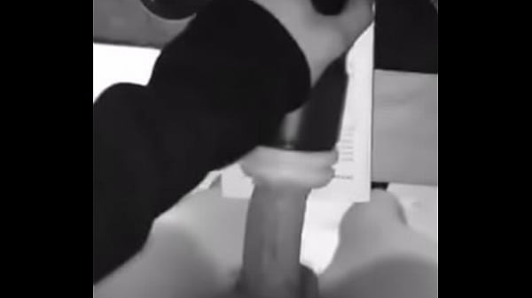 Putain De Fausse Chatte