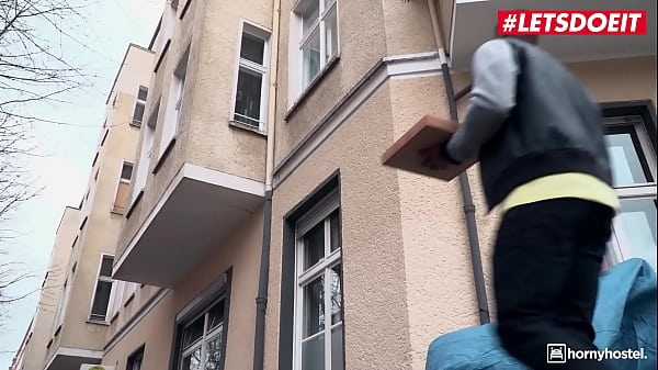 LETSDOEIT - (Ginebra Bellucci & Darrell Deeps) Spanish Teen Gets BBC From Delivery Guy