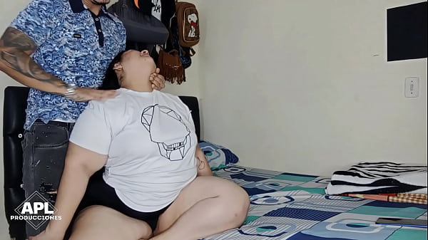 I feel alone at home, and I have to call the neighbor to keep me a little company - Full story