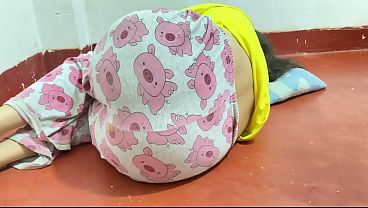 CHIBOLA CHIQUITA me pide jugar y ruega que se la meta. tenia el co&ntilde;o rosadito REAL AMATEUR