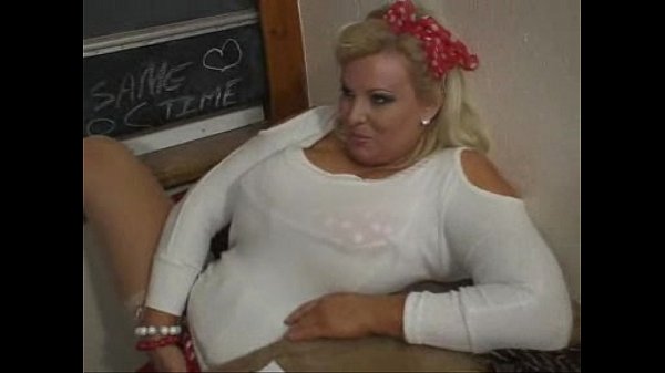 BBW Kirsten teacher Riding Dick