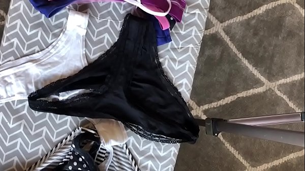 Download Video - Ironing her panties