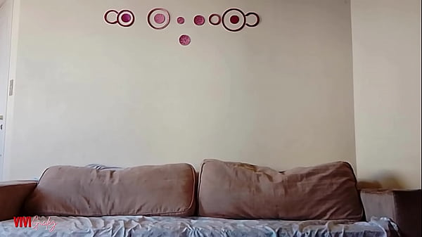 Infelizmente tudo chega ao fim, mas finalizou com chave de ouro preenchendo a bu&ccedil;a da mulata de por dando leite quente na boca.