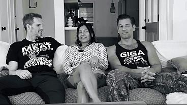 Maya Lynn Getting Double Teamed on Tom Games Pod