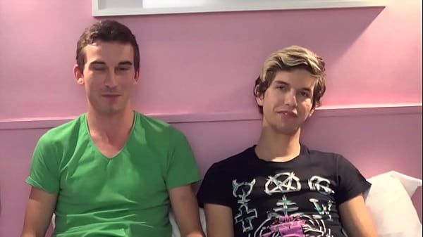 Your dear boyfriend gets creampied by Asian twinks