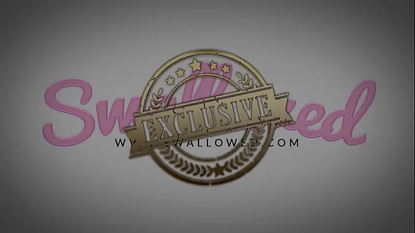 ROXY NICOLE AND RILEY JENNER SHARE A LATHERY SALIVA SOAKED COCK