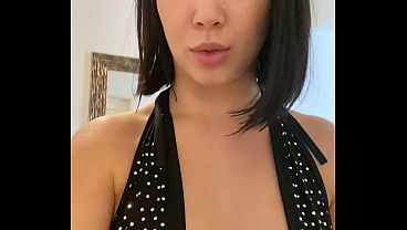 Hana Mori- live jacuzzi dans la salle de bain &ndash; le cocktail qui fait tout d&eacute;raper. Carresses et jouissances sauvages.