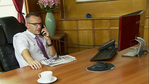 Michelle Thorne Plays A Pop Star Who Is Too Horny So She Gets Fucked