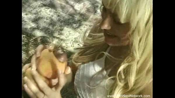 Horny Blonde Housewife Gives Handjob