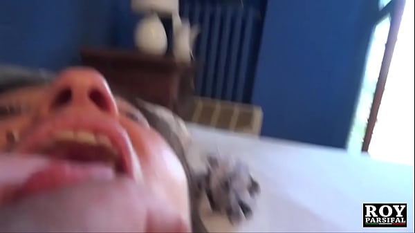 Pamela Magica as soon as she sees the cock she no longer understands anything. Blowjob and penetration in every hole
