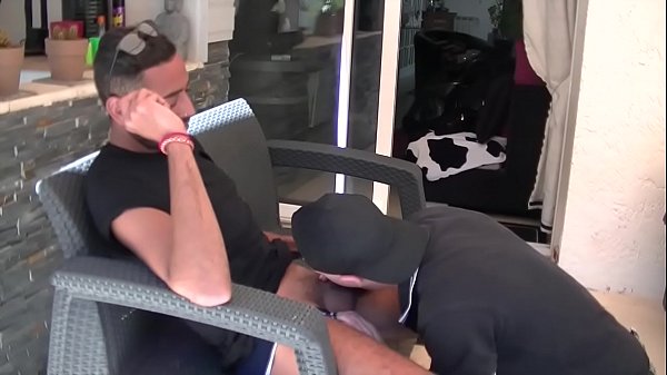 2252 straigth arab fucked a gay for money