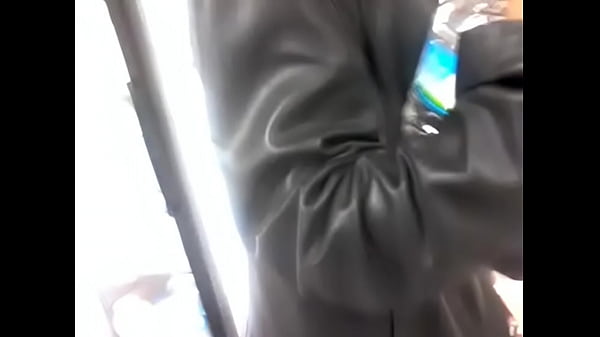 Upskirt in the oxxo
