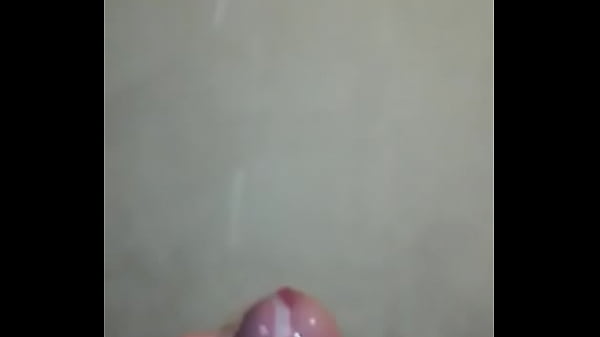 Strong cumshot