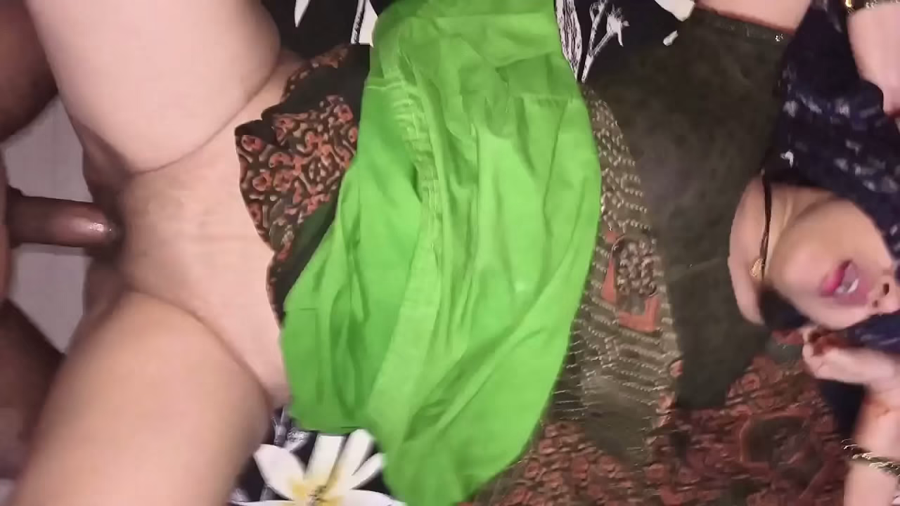 DESI STEP SISTER HARDCORE FUCK WITH HER STEP BROTHER WHEN THEY WERE ALOE AT HOME FULL MOVIE ( HINDI AUDIO )