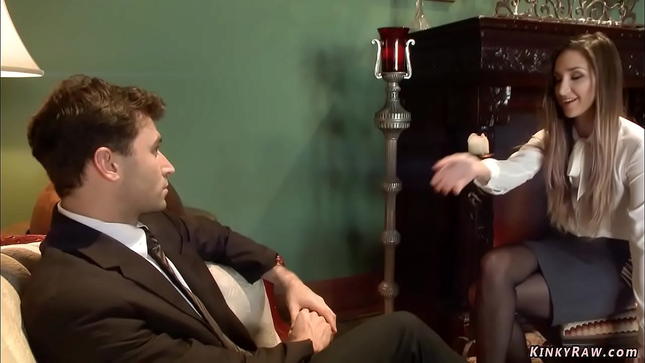 Gran polla courier anal se folla a morena
                    anal stockings fucking hardcore brunette rough gagging bigcock lingerie fetish bondage submission slave bizarre tied pain kink sexandsubmission kinkyraw muchos negros