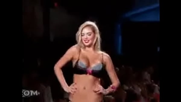 thumb big boobs