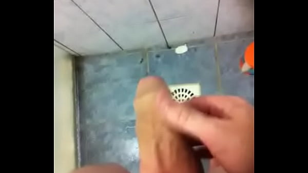 Download Video - Mostrando o pau