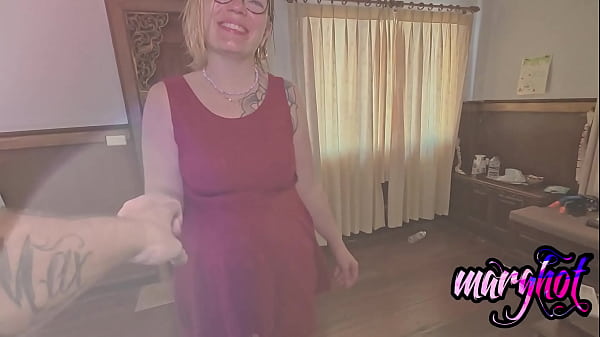 duo love en front de mer dans une villa thaïlandaisebaise de couple en ...