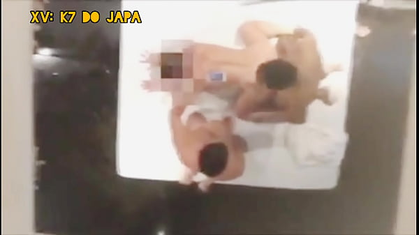 A félrelépő feleség megleckéztetése