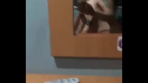 My wife recording and seeing herself in the mirror: 3 how rich Karen Lioncourt moves