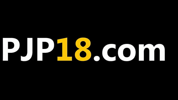 Busty Nessy using gyno dildos and gaping